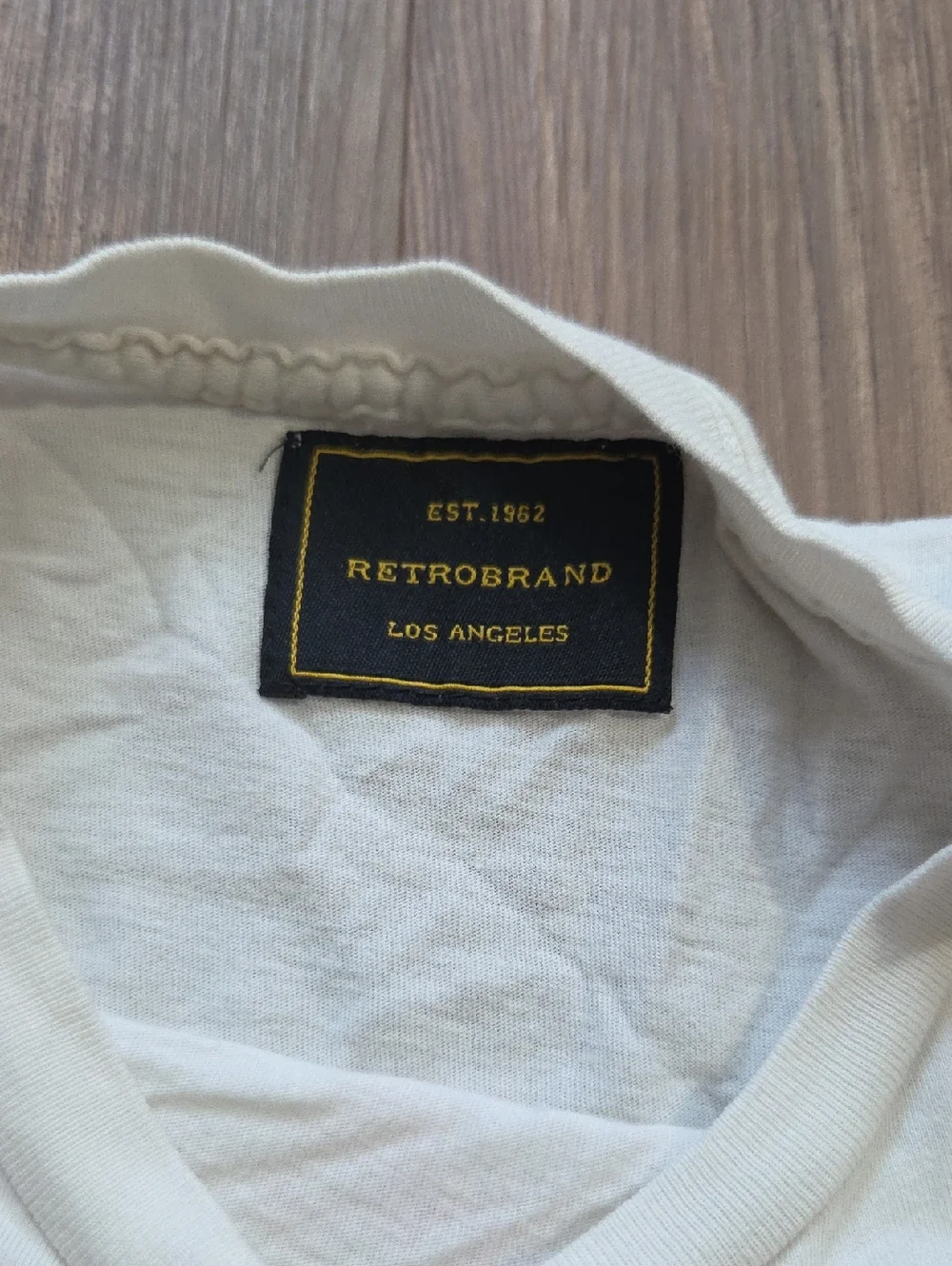 Retrobrand Olympia Graphic Tee - Picture 3 of 4